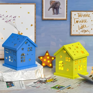 Sternen und Herz Ausschnitt Puzzle Haus Nachtlichter in Blau und Gelb mit Sternenprojektion