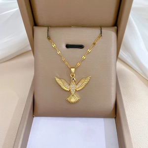 Golden Flying Bird Pendant Necklace Micro Inlaid Rhinestone Winged Eagle Stainless Steel Chain Copper Jewelry For Women