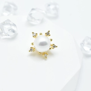 Exquisite pearl and diamond gold flower base spacer for DIY jewelry making