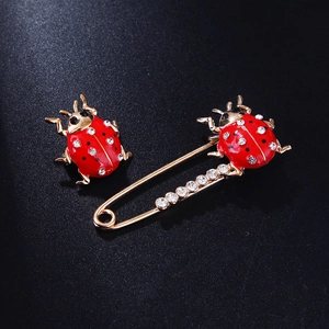 Vintage Alloy Enamel Ladybug Insect Brooch For Women Cartoon Rhinestone Beetle Safety Pin Clothing Decor Jewelry Gift