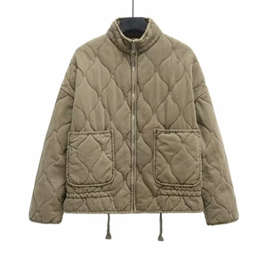 Giacca trapuntata in cotone verde oliva con cuciture a onde e zip in metallo per donna