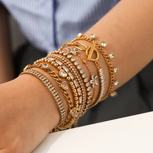 Gold Plated Stainless Steel Bracelet For Women With Zircon Heart Flower Pendant Elegant Adjustable Fashion Jewelry