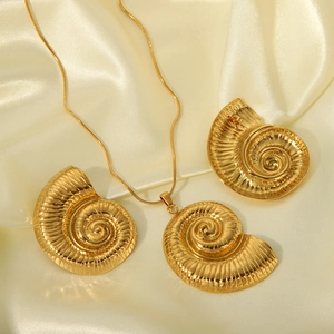 18K gold plated stainless steel nautilus shell pendant necklace and stud earrings set