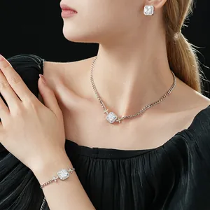 Parure bijoux 3 pièces en argent avec pendentif zircon carré collier bracelet et boucles