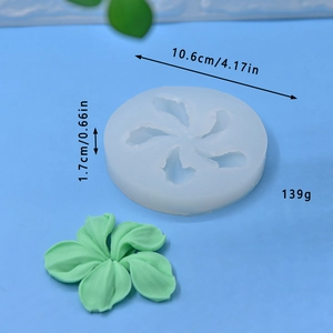 Detailansicht der Blattform-Silikonform mit 10,6 cm Durchmesser und Gewichtsangaben