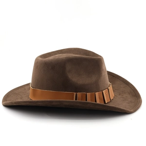 Detailansicht eines dunkelbraunen Wildleder-Cowboyhuts mit khakifarbenem Lederband