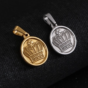 Classic hip hop style stainless steel crown pendant necklaces in gold and silver finish