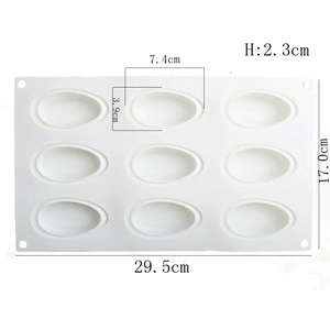 Detailed size chart for 9-cavity silicone banana cake mold showing exact dimensions