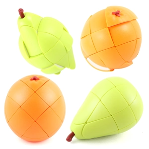 Set de cubos mágicos con forma de fruta con juguetes giratorios de pera y naranja realistas