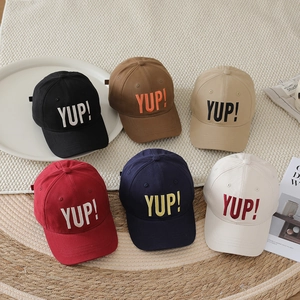 Kinder-Baseballkappen in sechs Farben mit YUP-Stickerei und Baumwoll-Canvas-Stoff