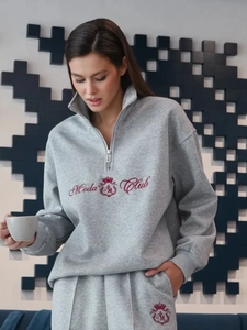 Women's grey fleece-lined half-zip sweatshirt and joggers set with Moda Club embroidery
