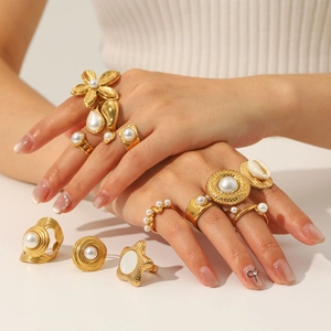 Stainless Steel Adjustable Open Ring Artificial Pearl Shell Inlay Waterproof Hypoallergenic French Vintage Texture Jewelry For Women