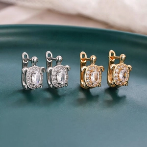 Hip-hop style turtle earrings in gold and silver finish with zircon micro-pave setting