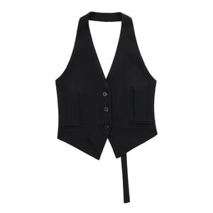 Gilet dos nu noir à plat avec trois boutons et une coupe ajustée de style élégant