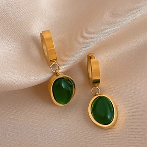 Boucles D'oreilles Créoles Pendentif Ovale En Résine Verte Rétro Français Bijoux En Acier Inoxydable Or Pour Femmes