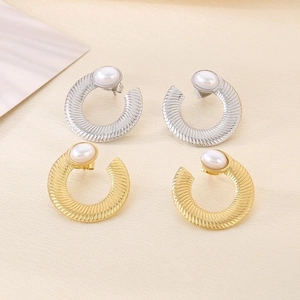 French Vintage Stainless Steel C-Shape Hoop Earrings Ribbed Texture With Artificial Pearl Detail Elegant Retro Women Jewelry