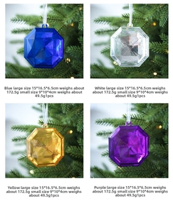 Size comparison and weight of octagonal faceted Christmas tree hanging ornaments