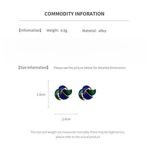Detailed infographic showing size specifications and material for vintage alloy earrings