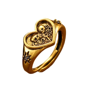 Gothische gouden hartvormige ring met doodshoofden en zwarte steen, verstelbaar maat