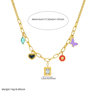 Collier chaîne dorée avec pendentifs papillon et géométriques, longueur 44+5cm, 14g
