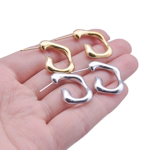 Irregular C-shaped stainless steel earrings in gold and silver finish for women