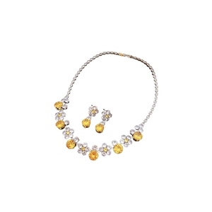 Luxury flower jewelry set with yellow zircon necklace and matching floral stud earrings