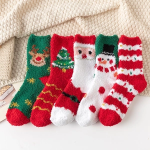 Chaussettes en Peluche de Noël pour Femmes Chaudes en Acrylique Jacquard Épais Élan Sapin de Noël Chaussettes de Sol