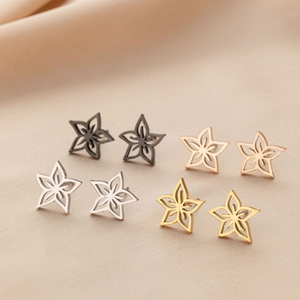 Boucles D'oreilles Clous En Acier Inoxydable Forme Étoile Fleur Évidée Bijoux Minimalistes Pour Femmes