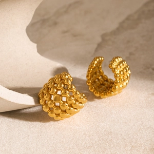 Polished 18k gold plated stainless steel bead honeycomb ear cuff with textured finish