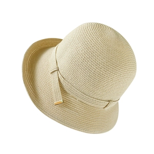 Cappello da sole in paglia stile francese per donna con elegante fibbia in metallo dorato