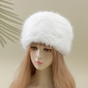 Chapeau d'hiver en fausse fourrure blanche de luxe pour femme style russe cosaque