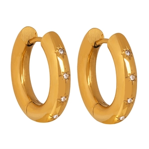 18K gold plated stainless steel hoop earrings with star engraved cubic zirconia stones