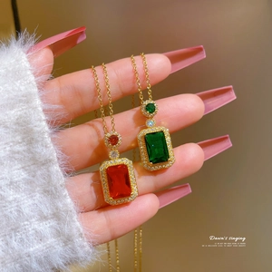 Square Pendant Necklace Titanium Steel Copper Micro Inlaid Zircon Luxury Geometric Clavicle Chain Jewelry For Women