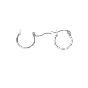 Minimalist S925 sterling silver hoop earrings with a polished finish and secure clasp