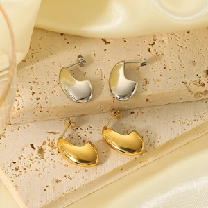 Minimalist 18K gold plated stainless steel teardrop hoop earrings in gold and silver