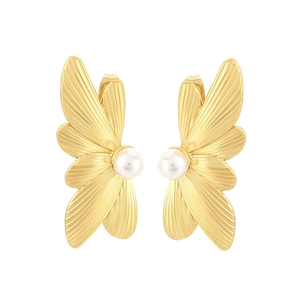 Elegant gold butterfly wing earrings featuring polished pearls in a minimalist design
