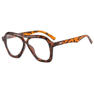 Fashionable tortoise shell aviator sunglasses with thick frames and side metal wings