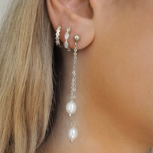 Close-up of s925 silver tassel chain pearl earrings with elegant rhinestone hoop studs