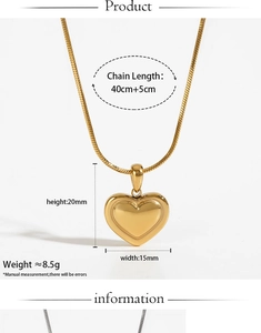 Detailed size chart for heart pendant necklace showing 20x15mm pendant and 45cm chain