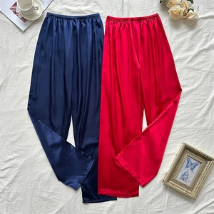 Pantalon de détente élégant en satin à jambes larges en bleu marine et rouge avec taille élastique