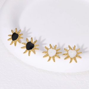 Sunflower Stud Earrings 18K Gold Plated Stainless Steel Heart Center Enamel Vintage Trendy Jewelry For Women Daily Wear