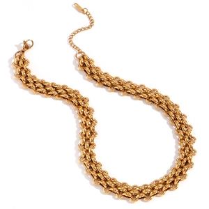 Retro triple-layer gold stainless steel necklace with woven chain and lobster clasp
