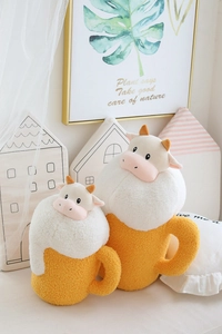 Creative bull beer plush toys in two sizes with soft textured yellow fabric and foam top