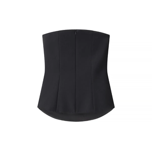 Détail du dos du haut bustier noir avec coutures verticales et fermeture éclair centrale