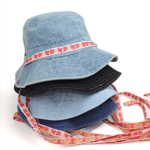 Modisch Damen Gewaschener Denim Anglerhut Breite Krempe Sonnenschutz Outdoor Wandern Sonnenhut Mit Schmetterlingsdruck Schleifenband