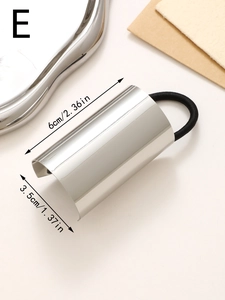 Detailed size view of silver polished geometric hair cuff with dimensions 6cm and 3.5cm