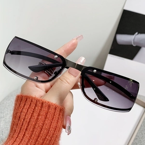 Retro steampunk metal sunglasses with purple gradient lenses and silver hollow frame