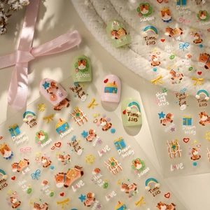Adesivi per unghie con graziosi pony, arcobaleni e stelle per manicure creative