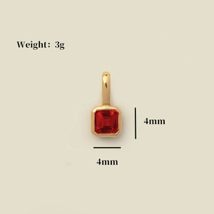 Square red zircon pendant with gold-plated base showing 4mm dimensions and 3g weight