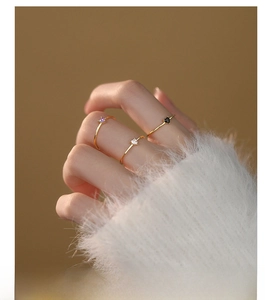 Detailed view of s925 silver rings with purple white and black heart zircons